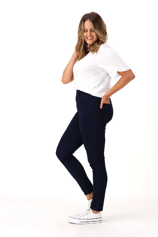 Betty Basics Stanford Stretch Denim Jegging Dark Blue