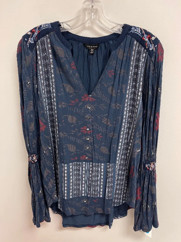 Top Long Sleeve By Lucky Brand In Navy, Size: M