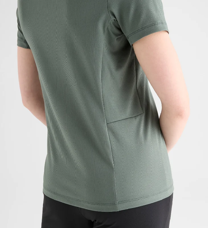 Women's Deltapeak® Micro Textured Tee